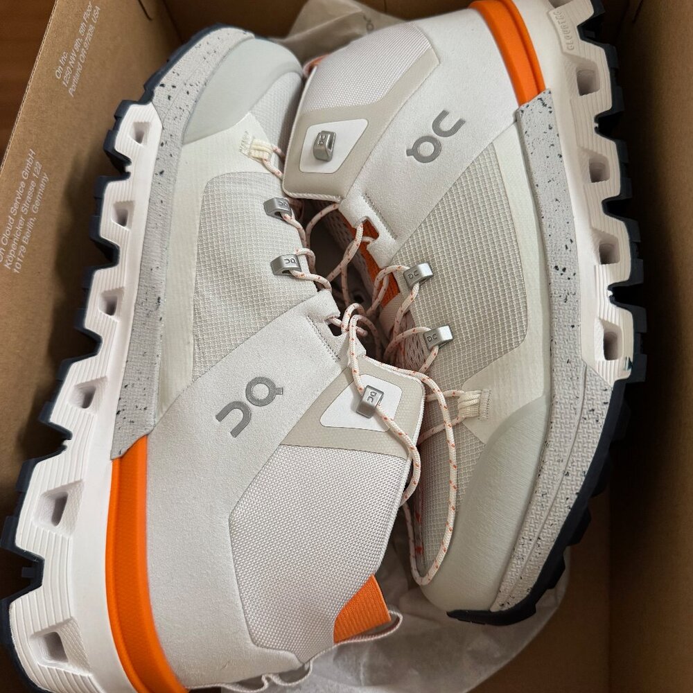 On Cloudtrax Trail Sneakers Frost White Orange Women’s 8.5 Mission grip Hiking